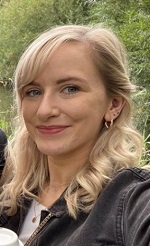Angela-Davey.jpg Angela-Davey.jpg
