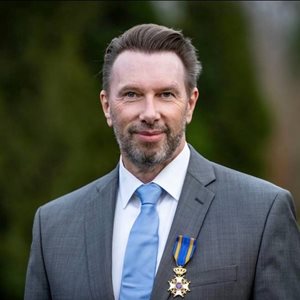 Ben-2025-met-onderscheiding.jpg
